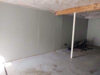 30 x 14 Basement in Manchester, New Hampshire near [object Object]