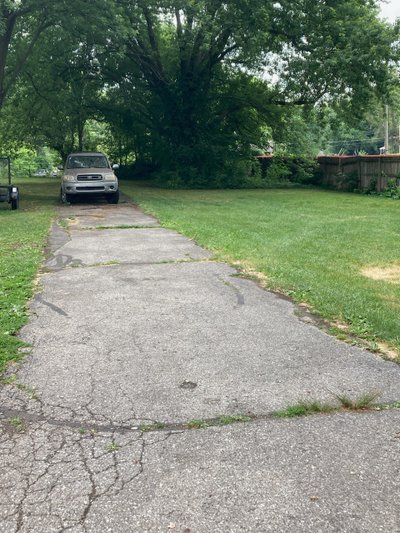 30 x 10 Unpaved Lot in Columbus, Indiana near [object Object]