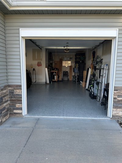 20 x 10 Garage in Papillion, Nebraska near [object Object]