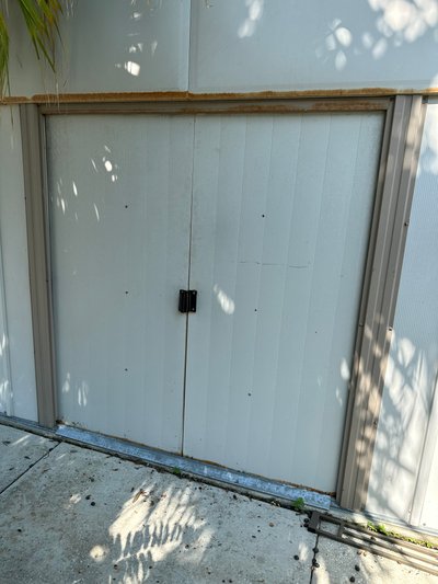 10×12 self storage unit at 13515 Sheldon Rd Tampa, Florida