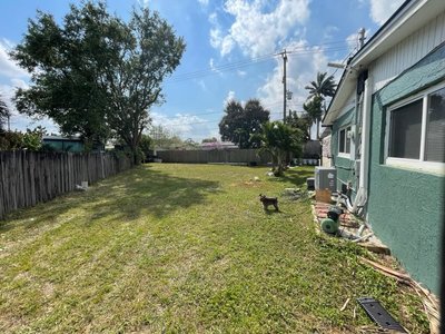 30 x 10 Unpaved Lot in Hollywood, Florida near [object Object]