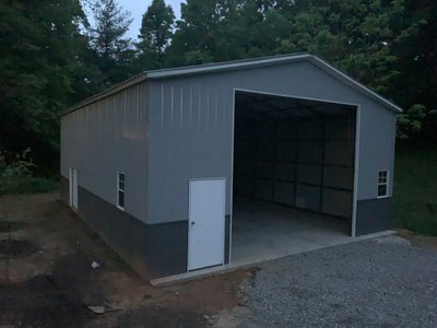 41 x 30 Garage in Candler, North Carolina near [object Object]