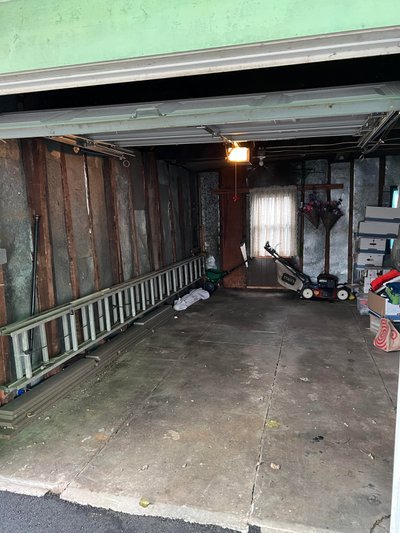21 x 10 Garage in Hawthorne, New Jersey near [object Object]