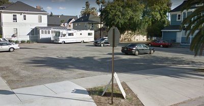 20 x 10 outdoor monthly parking in Riverside, California