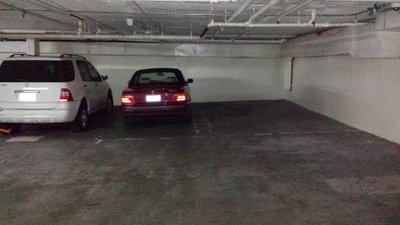 20 x 15 Parking Garage in Los Angeles, California