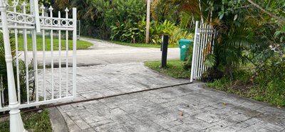 30×10 Unpaved Lot in Miami, FL near 290 NE 154th St 2