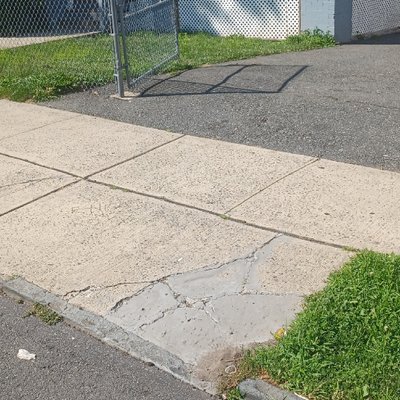 50 x 10 Driveway in East Orange, New Jersey near [object Object]