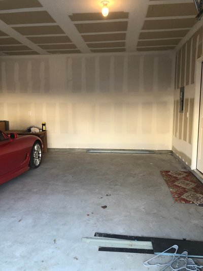 20 x 15 Garage in Manor, Texas near [object Object]