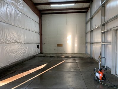 26 x 19 Garage in Lancaster, California near [object Object]
