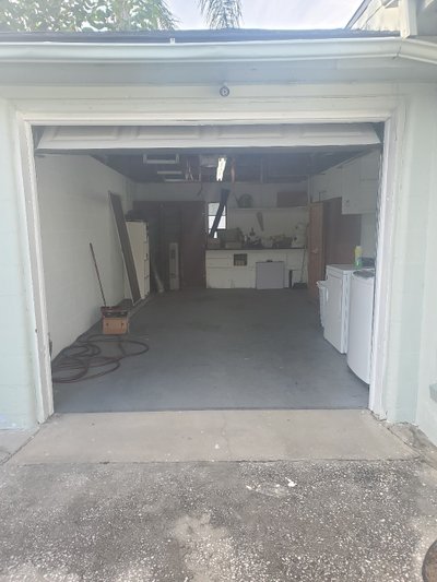 20×10 self storage unit at 3813 N Highland Ave Tampa, Florida