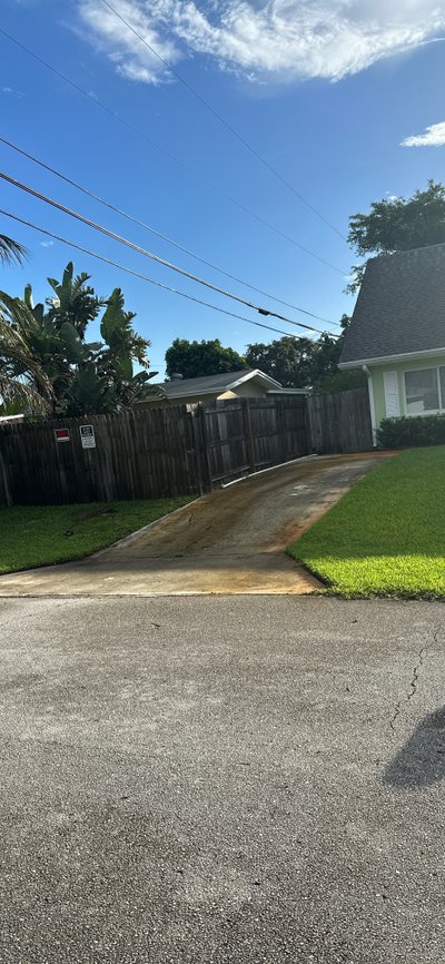 30 x 10 Driveway in Palm Beach Gardens, Florida near [object Object]