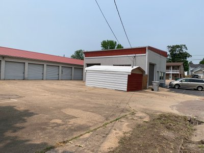 20×10 self storage unit at 601 Berry Rd Bonne Terre, Missouri