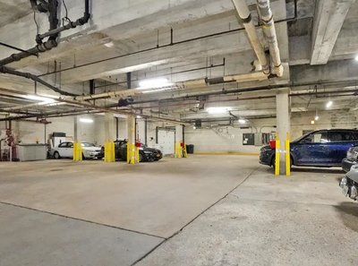 20 x 10 Parking Garage in Staten Island, New York near [object Object]
