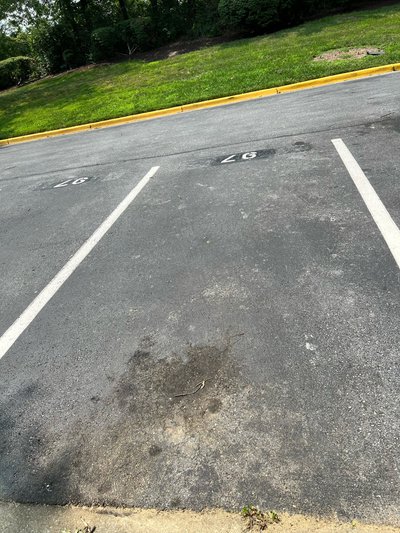20 x 10 Parking Lot in Burtonsville, Maryland
