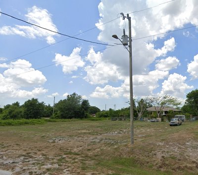 20 x 10 Unpaved Lot in Lehigh Acres, Florida near [object Object]