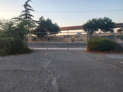 10 x 20 Parking Lot in Fresno, California near [object Object]