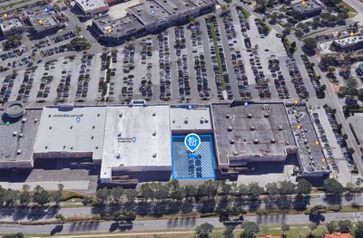 20 x 10 Parking Lot in Orlando, Florida near [object Object]