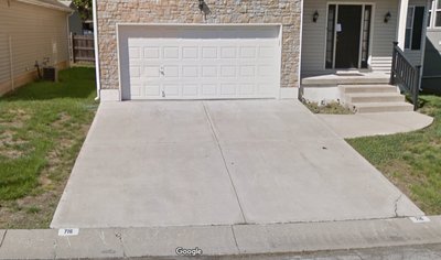 20 x 10 Driveway in KCMO, Missouri near [object Object]