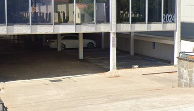 20 x 10 Parking Garage in Santa Ana, California near [object Object]