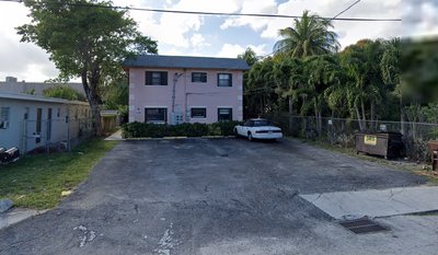 20×10 self storage unit at 425 SW 11th Ave Fort Lauderdale, Florida