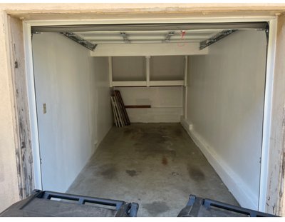 10 x 6 Garage in Glendale, California near [object Object]