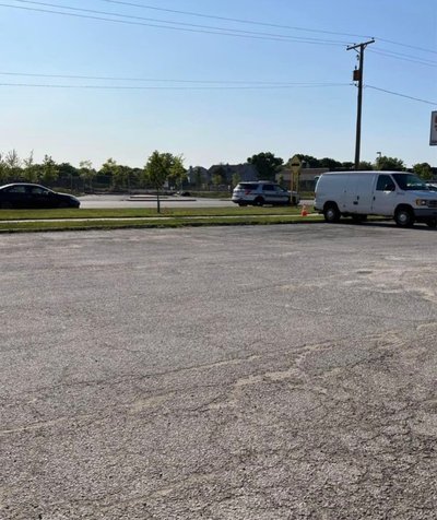 20 x 10 Parking Lot in Westmont, Illinois