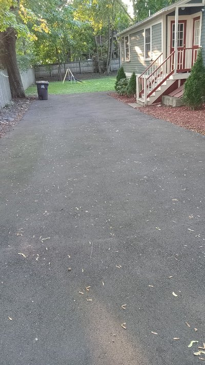 20 x 20 Driveway in New Haven, Connecticut near [object Object]