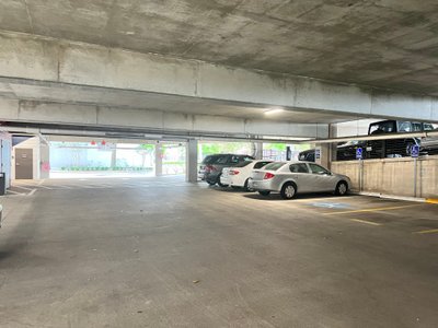 20 x 10 Parking Garage in Houston, Texas