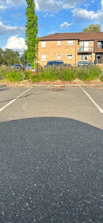 20 x 10 Parking Lot in Edison, New Jersey near [object Object]