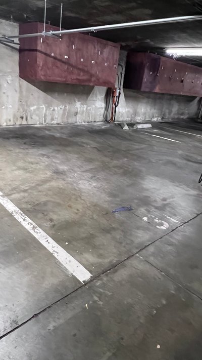 15 x 10 Parking Garage in Oakland, California near [object Object]