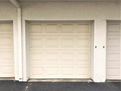 20 x 15 Garage in Santa Clarita, California near 23745 San Fernando Rd, Newhall, CA 91321-3124, United States