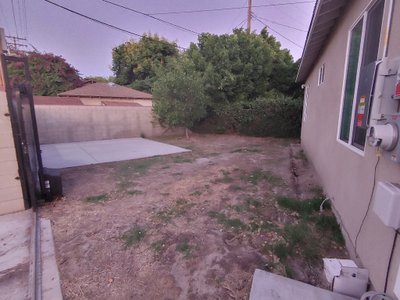 20 x 10 Unpaved Lot in Burbank, California