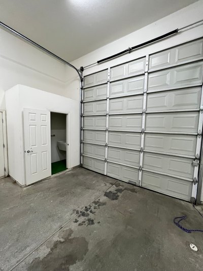 50 x 25 Garage in Apple Valley, California near [object Object]
