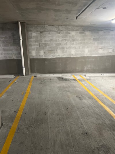 10 x 20 Parking Garage in Miami, Florida near [object Object]