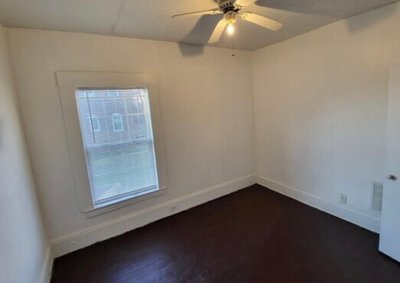 10 x 12 Bedroom in East Cleveland, Ohio near [object Object]