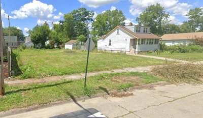 40 x 10 Unpaved Lot in Detroit, Michigan near [object Object]