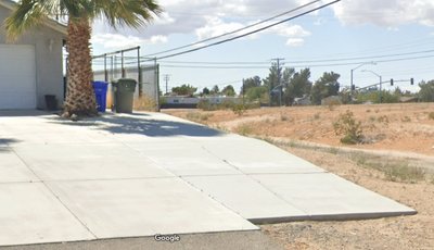 30 x 20 Driveway in Victorville, California near [object Object]