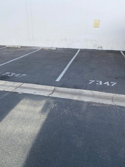 20 x 10 Parking Lot in Paramount, California