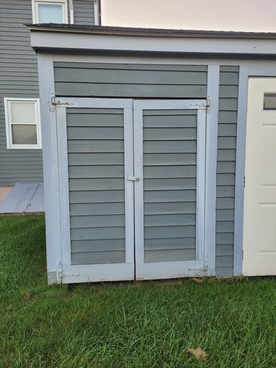 5 x 6 Shed in Meriden, Connecticut