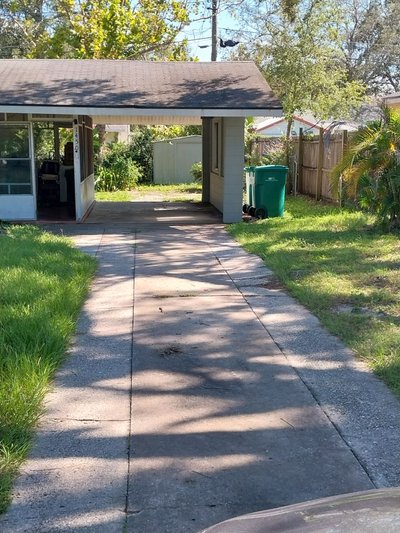 22 x 11 Driveway in Eustis, Florida near [object Object]