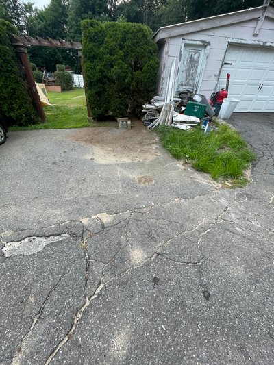 20 x 10 Unpaved Lot in Lowell, Massachusetts near [object Object]