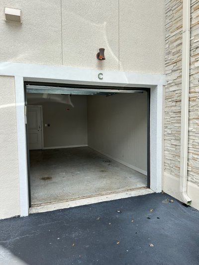 20×10 self storage unit at 11101 NW 26th Dr Coral Springs, Florida