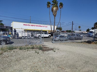 40×10 self storage unit at I-215 Riverside, California