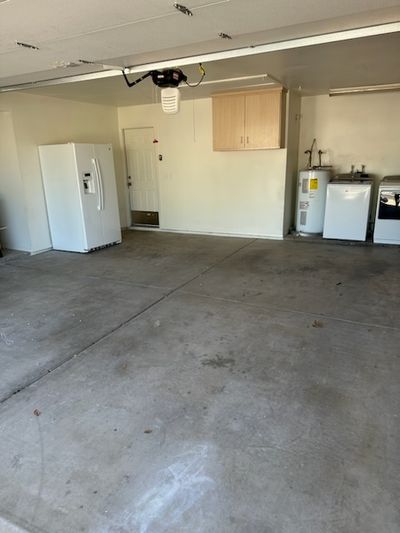 20 x 20 Garage in Phoenix, Arizona near [object Object]