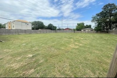 40×30 Unpaved Lot in Houston, TX near 1406 Craig Dr 3