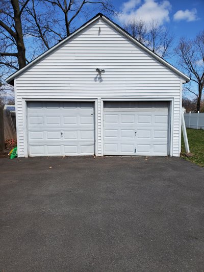 20 x 20 Garage in Piscataway, New Jersey near [object Object]
