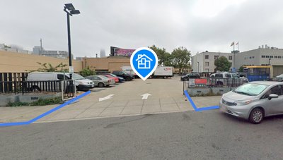 30 x 10 Parking Lot in SF, California