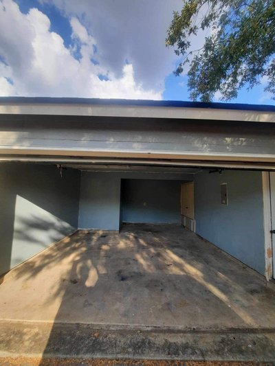 40 x 25 Garage in San Antonio, Texas near [object Object]