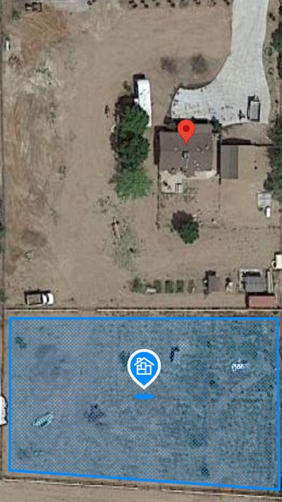 30 x 10 Unpaved Lot in Sanger, California near [object Object]