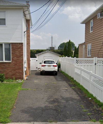 20 x 10 Driveway in East Rutherford, New Jersey near [object Object]